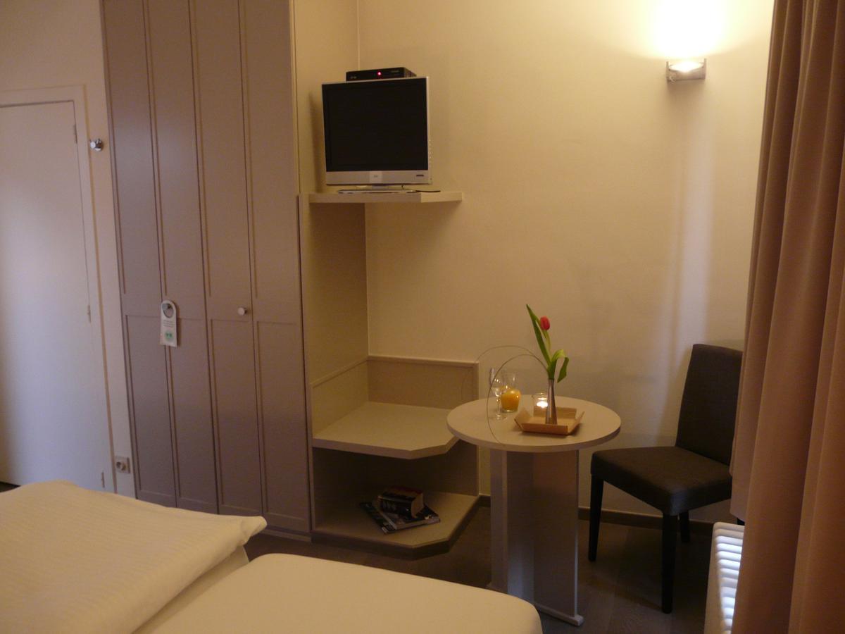 El Parador Tielt Ngoại thất bức ảnh